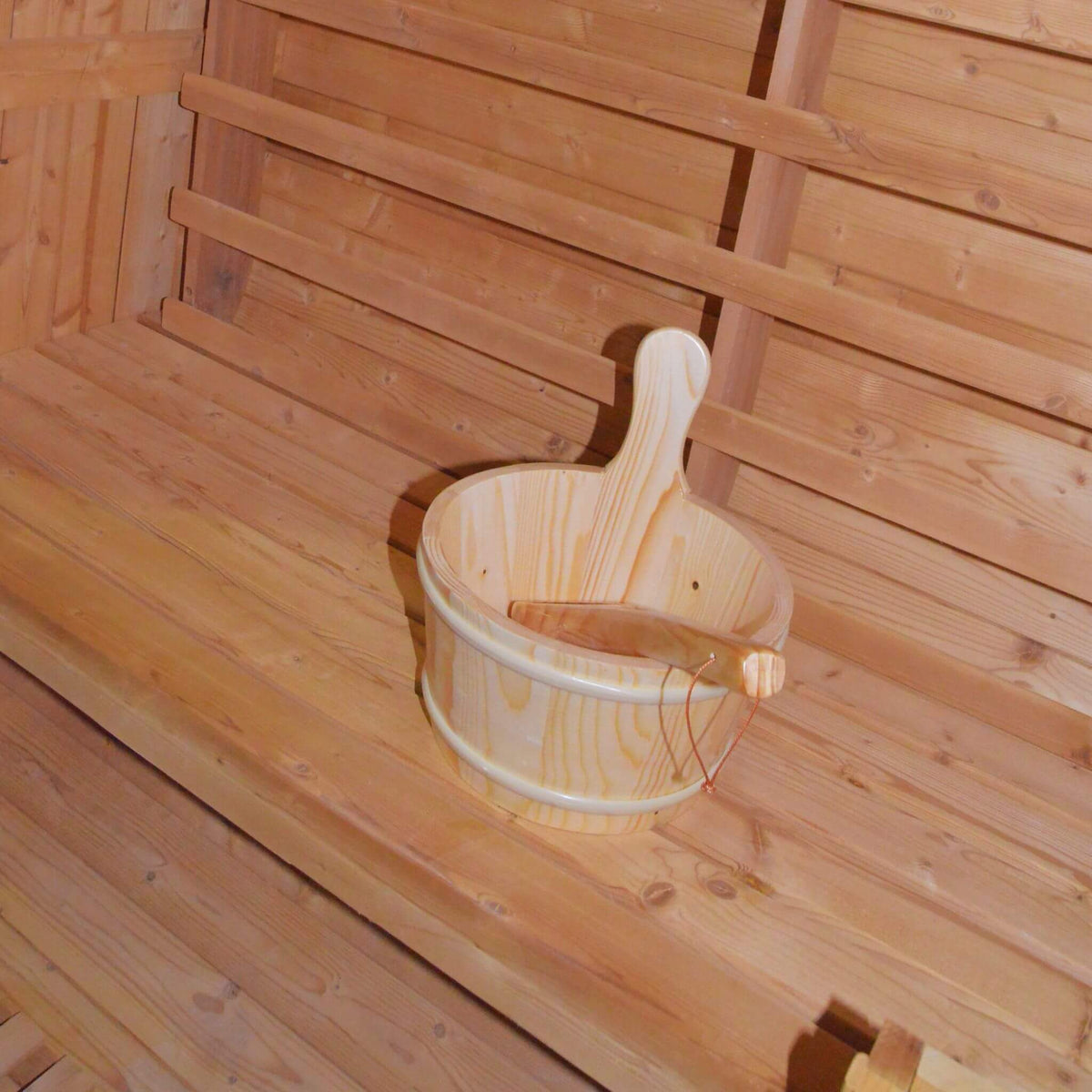 Ignite Large Premium American White Oak Outdoor Wooden Barrel Sauna With 4.5KW Sauna Heater